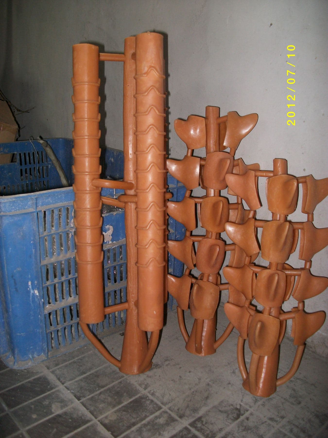 Clay Hammer Head and Handle 28